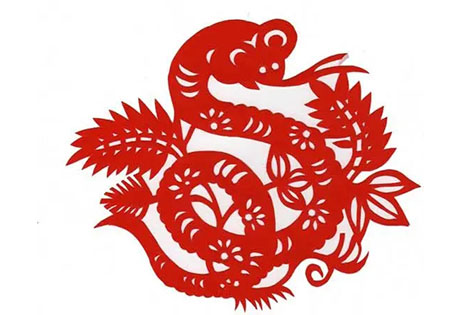 爱情是两颗灵魂的结合，周易告诉你属蛇的人爱情运势如何