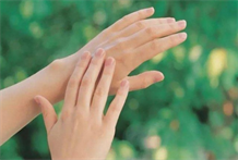 看手相：从手指的长度和形状可以知道什么？