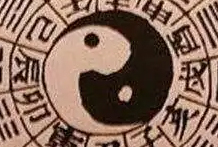 凡是用神的败绝恶陷等位，最怕在柱中显露出来，如果显露，多是卑贱下格