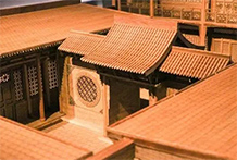 如何寻找立极点？应以什么来判断住宅的坐山朝向？罗盘出卦代表什么？