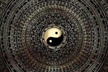 甲乙在五行之中属木，甲为天气开始的地方，属阳;乙为地气开始的地方，属阴