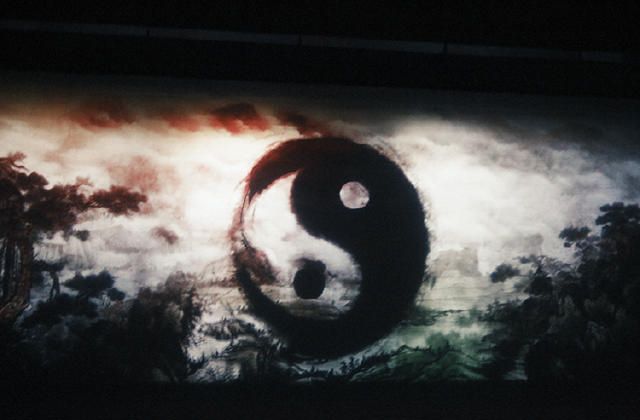 二仪: 天和地，生四象，以尽天地之数，备万物以成终也