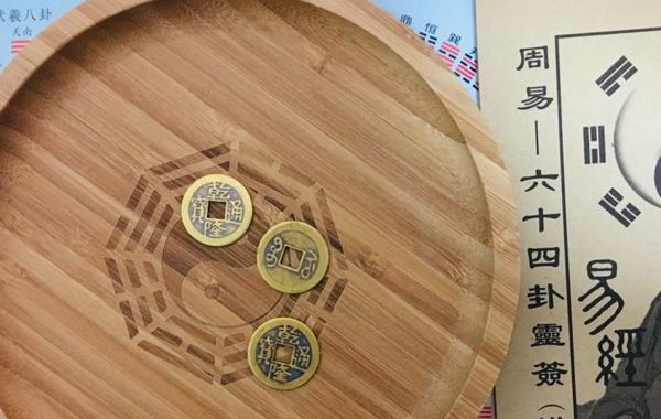 梅花易数起卦法介绍:察言观色:如何为人占；预知未来:如何为自己占