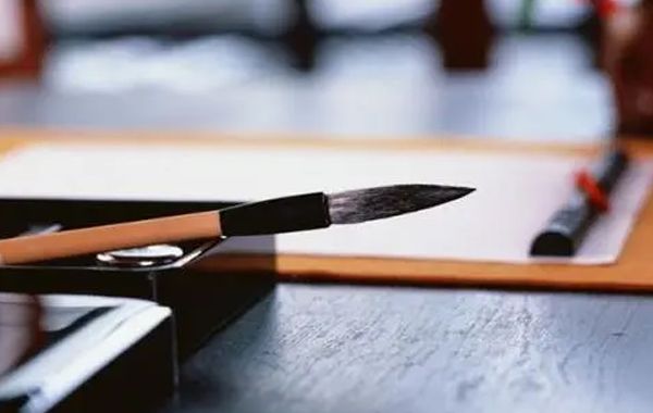 在八字分析中，首先要找到用神，然后确定忌神、元神、闲神、仇神