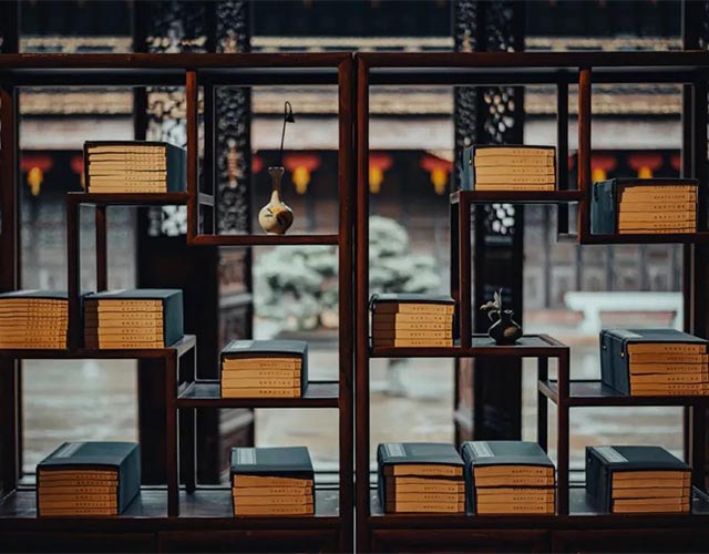 依据自然无为说，孔疏又解释了“阴阳不测之谓神”