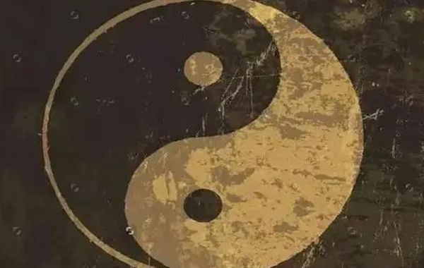 姓名的数理的影响力可以改变命运，同姓名不同八字，或不同姓名同八字则人生不同