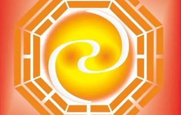 断卦时不要受外界干扰，不能被提供的信息所迷惑，要敢于依据卦象分析