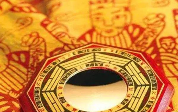 神煞看法与并临（三）：天乙贵人，干为天乙之将，支为贵人之帅。