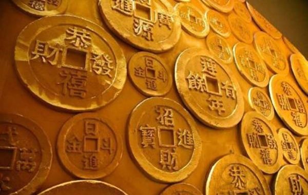 六丙日十二时辰断之庚寅时、辛卯时断：六丙日生时庚寅,学堂生气助其身