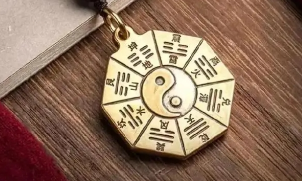 实际应用中，往往将八字命局中五行之气和脏腑之中的五行之气联系起来一同进行调和