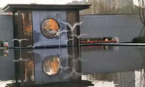 “风水”作为一种环境营建体系，其发生根源应源于生物对生存条件的不断适应选择